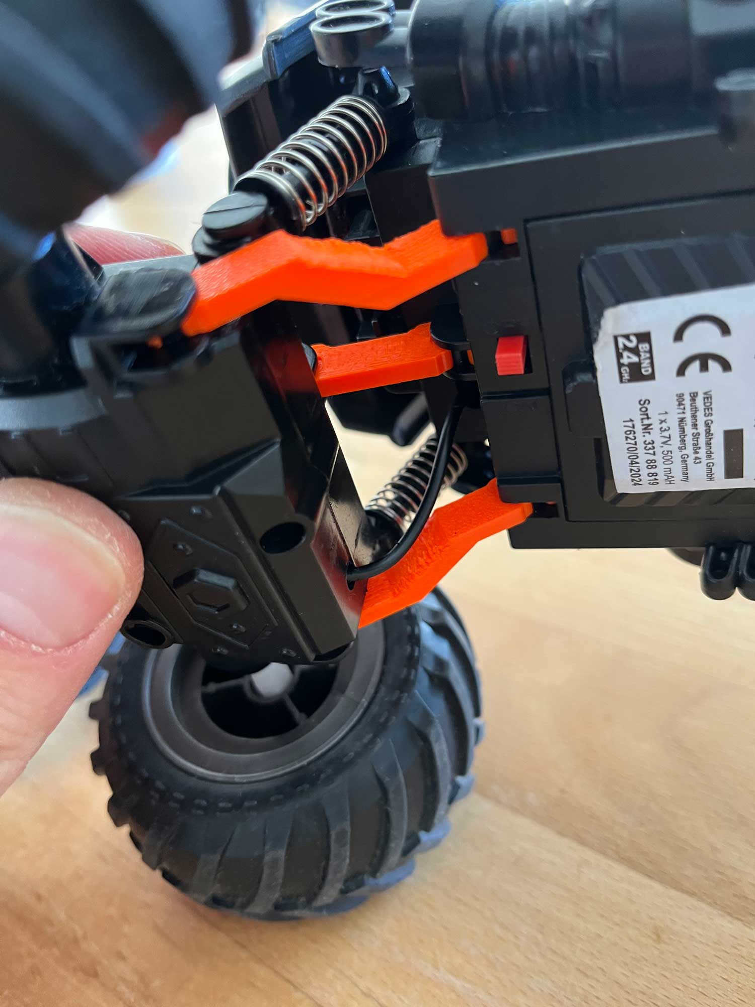 Reparatur eines RC-Autos